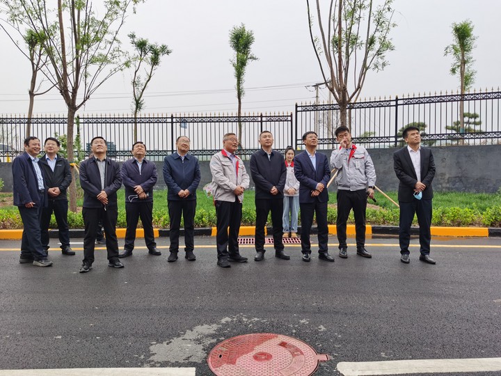 臨汾市委副書記、市長(zhǎng)王延峰蒞臨華翔集團(tuán)調(diào)研